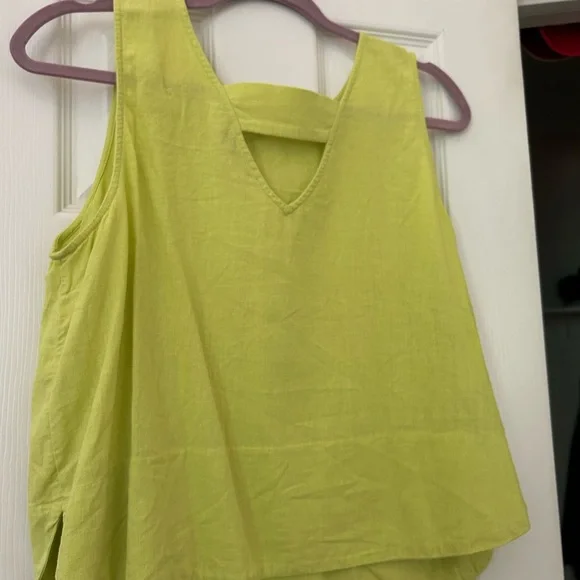 Loft Linen Lime Green Sleeveless Women's Top - Picture 2 of 3